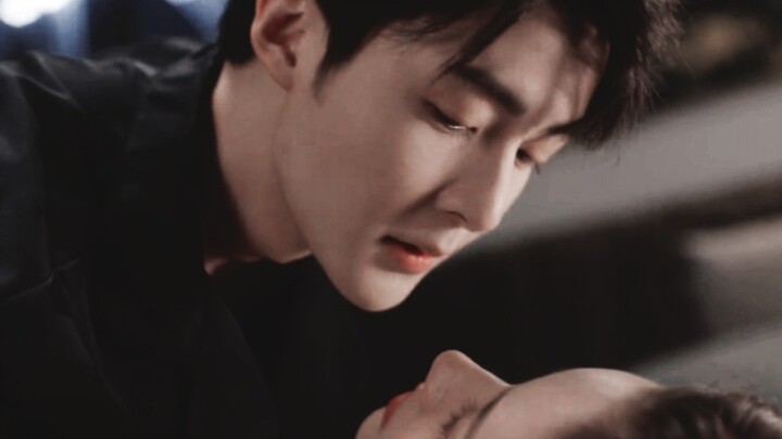 So handsome!!! The oppressive feeling of this black-bellied boss! Is the short play so exciting?