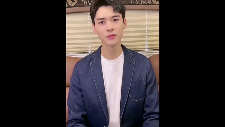 【Gong Jun】Pembaruan di Xiaohongshu pada 19 Mei! Tiga jerawat, kamu masih berani menyebutnya lagi! Ha