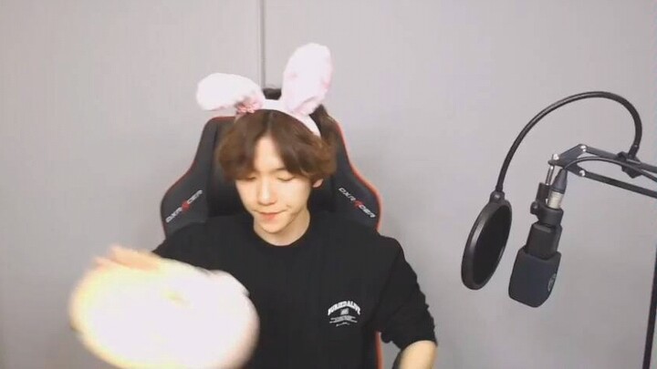 【บินป๋อเสี้ยน】ร้องเพลง ‘History’ ทำให้ย้อนกลับไปปี 2012 ทำไมมันซึ้งจนน้ำตาไหลขนาดนี้ T^T