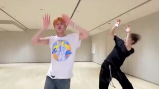 تشاو يوفان وهان تشي شون انفصلا آه آه آه آه آه