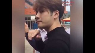 Tui biết anh Vương Gia Nhĩ từ lúc ảnh ra mắt ở Hàn rồi