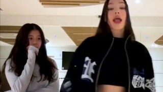 Tài năng thực lực! TikTok chính thức của nhóm nhạc nữ Mỹ VCHA thuộc JYP cập nhật