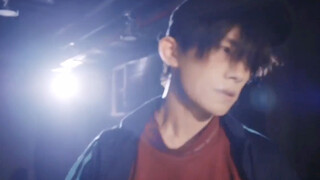 差点忘了这小子竟这么会跳