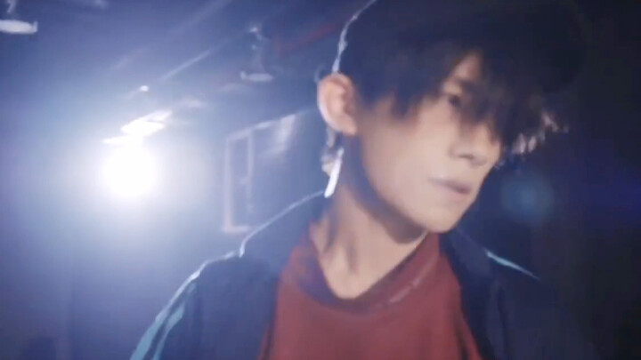 เกือบลืมไปเลยว่าเด็กคนนี้เต้นเก่งขนาดนี้