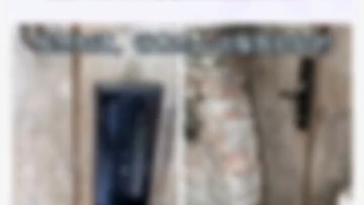 Tôi muốn biết nhân viên bán hàng đã thuyết phục bà như thế nào.