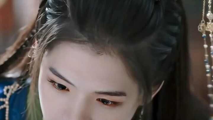 ตํานานจั้งไห่จ๋ายเซียวเหวิน รับบท เซียงอั้นถู