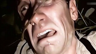 Seorang pria menantang alam liar dan diserang oleh monster misterius! Misteri Monster