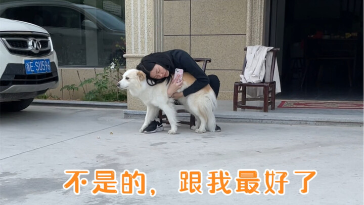 Hmm, Bella loves Mommy the most!