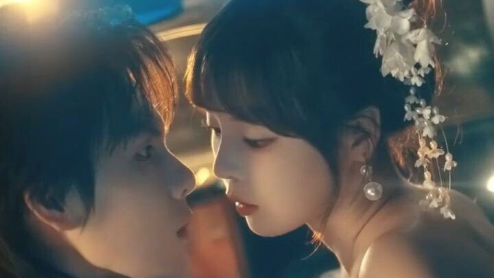 [พากย์ไทย] สาวแกล้งใบ้ถูกบังคับแต่งงานแทน ทำคุณชายมาเฟียตกหลุมรัก และแย่งเธอมาเป