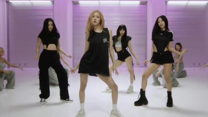 Phòng tập nhảy phiên bản vũ đạo ca khúc trở lại "Shut Down" của BLACKPINK + cảnh quay trực tiếp của 