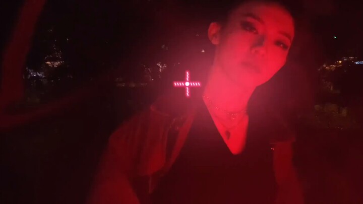 【Vicky's channel】Come and see Stitch dance with the mosquito!