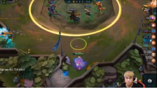 Trải nghiệm Lux 2 lại còn để Mage thì ....