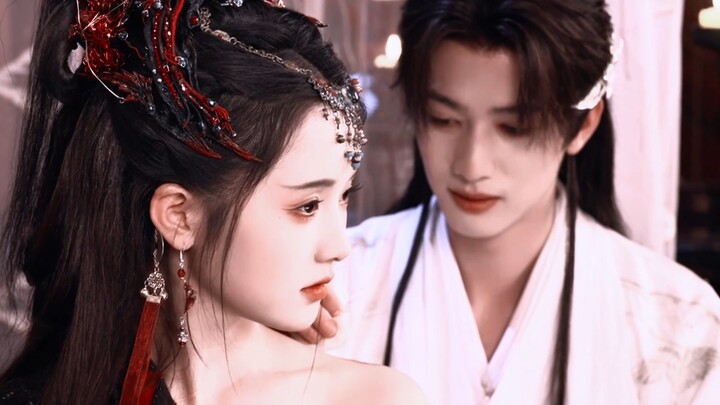 To protect her, he dared to reveal his identity as the Ghost King, which he had kept secret for year