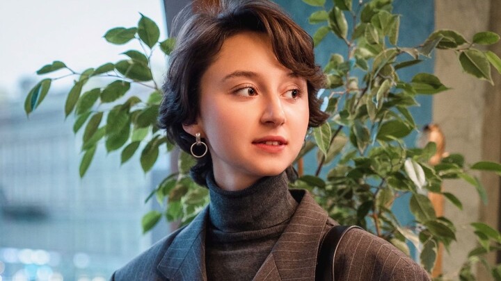 Global Handsome Guys &amp; Beauties, Episode 20: Dya from St. Petersburg — Such a classy lady!