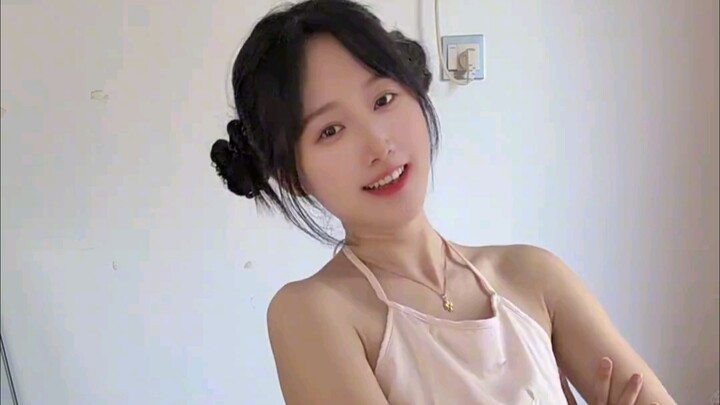[Eastern Girls Collection No. 100: Xiao Yu] A high‑looks, mature‑yet‑youthful beauty handpicked for 