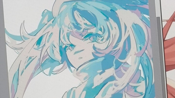 Angin mengatakan banyak hal, memenuhi musim panas hingga penuh.