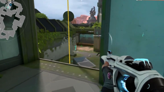 Jett play with a lucky knife #gamehay