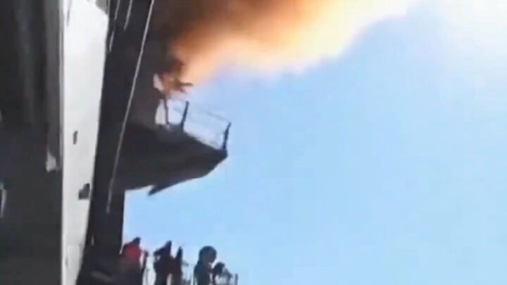Iran launched Ballistic Missile on US Aircraft Carrier Named US Abhram Lincoln at Strait Of Hormuz.