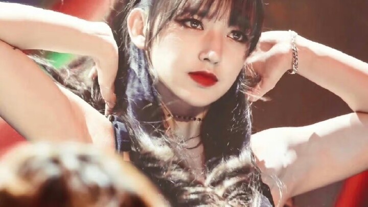 “This is hilarious—no matter how hard Sister Yuehua tries to prevent a scandal, she just can’t stop 