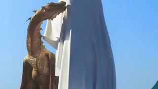 Want some water #dragon #burjalarab #dubai #ocard _byocard