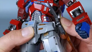 [Ulasan Klasik] Mesin pelatihan besi bernilai ribuan Skyfire Optimus Prime, mainan rumah yang unik!