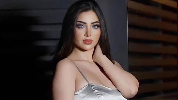 Iraq's top internet celebrity beauty!