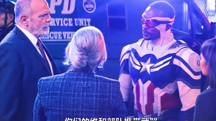 Setelah kekuatan Falcon ditingkatkan, aura yang dimilikinya pun berubah! Ia langsung balas menohok s