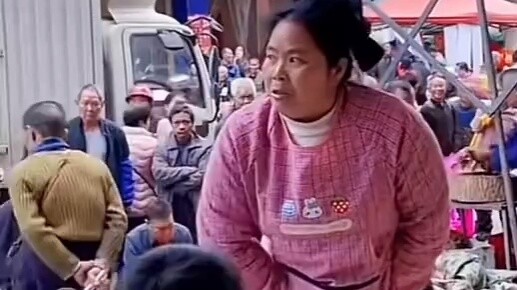 Thật là một cảnh tượng đẫm máu!!! ~