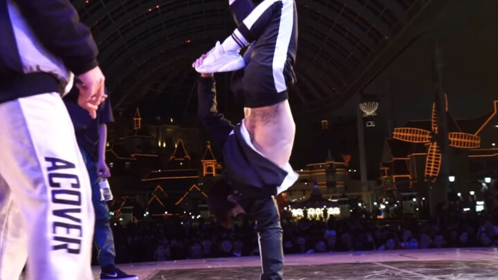 Giây phút battle trong giải đấu nhóm nhảy đường phố – Sự ăn ý tuyệt vời