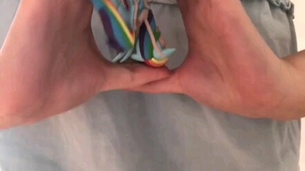 تتابع تحدي غو زي مع أصدقائك الحاليين في حفرة مختلفة!