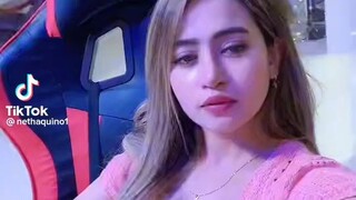 anong kulay ng lampshade??