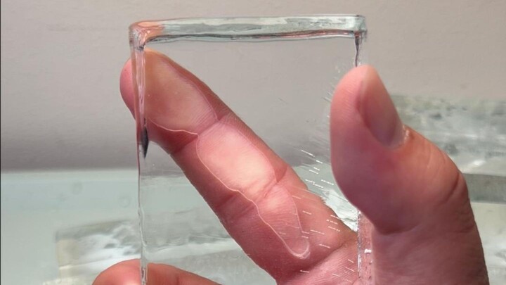 Successfully made super-transparent rectangular ice cubes
