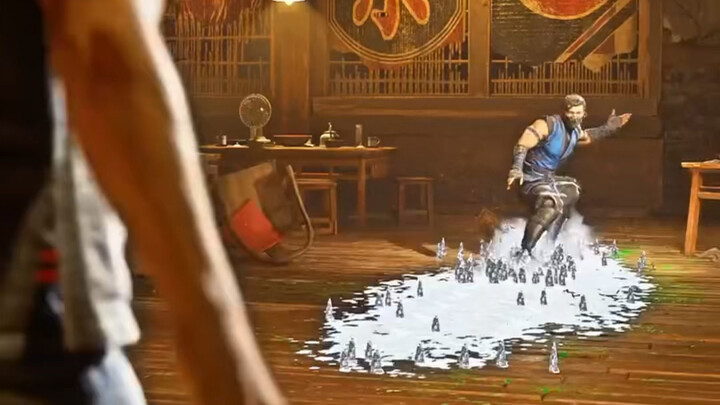 This ice cube is added so elegantly!