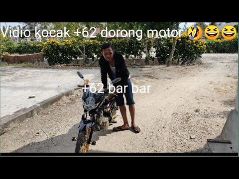 Vidio lucu 😂🤣- |dorong motor karena....