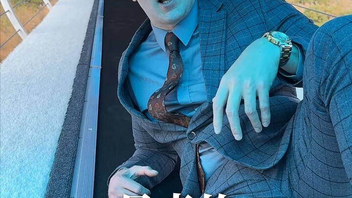 Leo núi ở Phật Sơn mà như đi số tự động à? Lên xuống núi chỉ mất 20 phút!