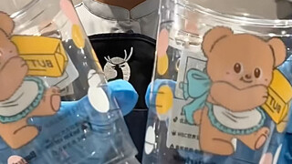 今天请你们喝黄油小熊