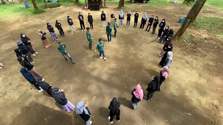 YAH KENA CORET SEMUA DEH - FUN OUTBOUND LOZY HIJAB LEMBANG BANDUNG