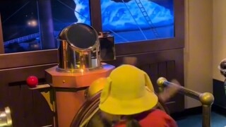 谢天谢地，总算没有撞到冰山