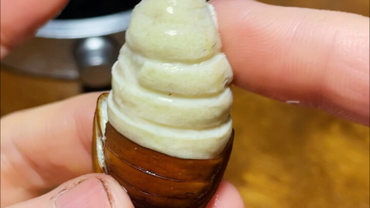 ดักแด้ต้มสุก~ไม่อร่อย