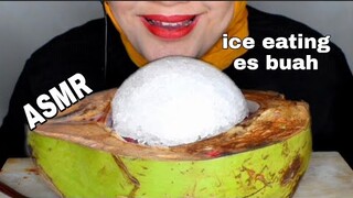 ASMR ICE EATING |ES BUAH|| makan es batu ||SEGAR || minuman segar ||es kelapa muda || asmr indonesia