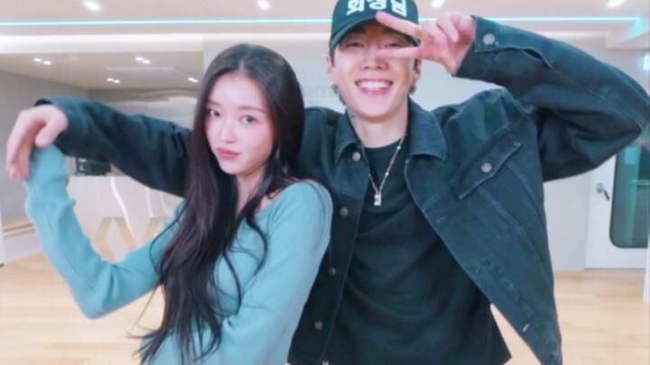 So sweet! Jay Park + YooA’s new song dance practice room!