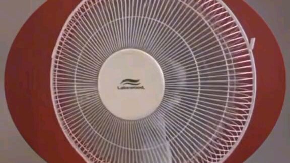 oh electric fan!!!!!!!!!