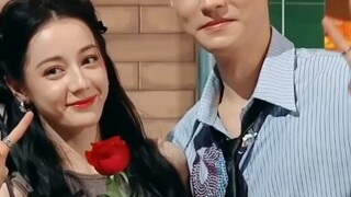 [Sweet Chinese Valentine's Day] His eyes will always follow her