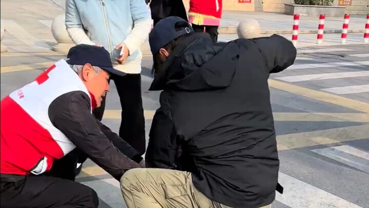 Người phát minh ra phương pháp Heimlich thực sự là một thiên tài!