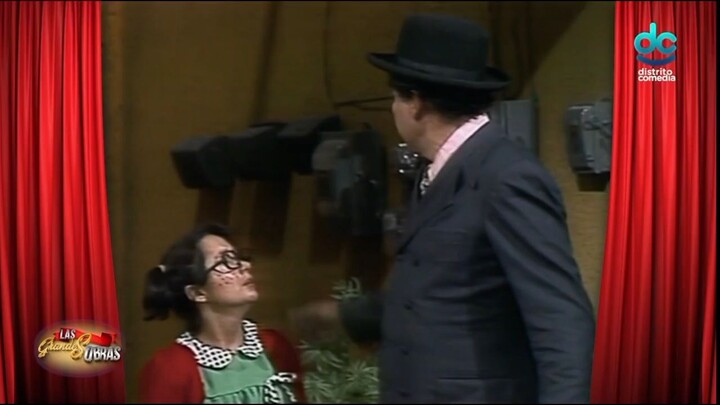 El Chavo Del 8 Prohibido Jugar Fútbol En El Patio De La Vecindad Parte 2_2