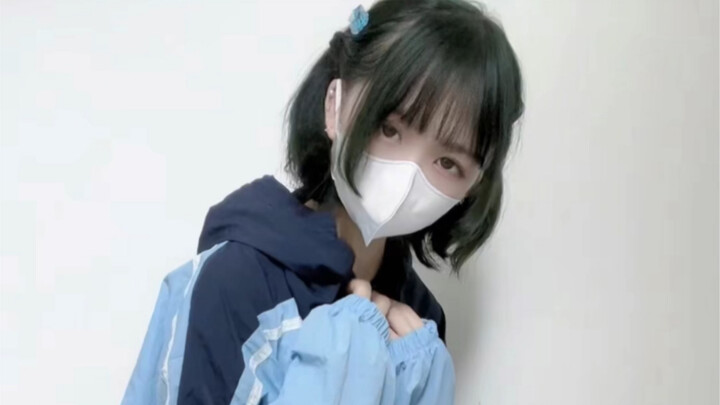 ชอบชุดกีฬาจัง!