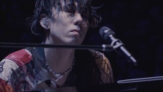 RADWIMPS "Spark" Yojiro เวอร์ชั่นแสดงสด คุณทำให้แฟนๆ ร้องไห้อีกครั้งด้วยการร้องเพลงชื่อของคุณ สลับฉา