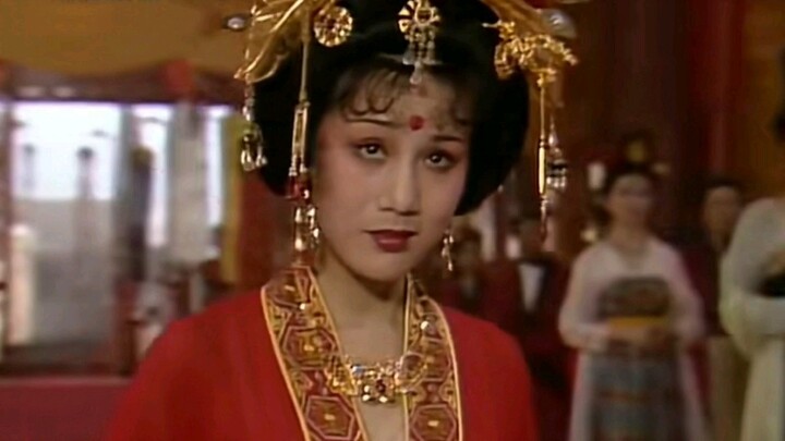 Wu Huifei "wanted to be a woman who would always be invincible and enjoy wealth and prosperity forev