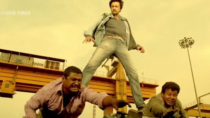 [Fiery Commentary] Leaves No Footprints in the Sand! Is this cop about to ascend to godhood?!