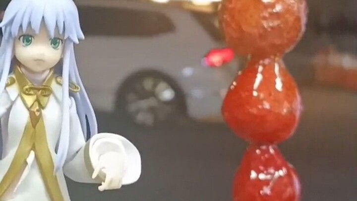 Index, look—such a huge candied haw!